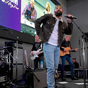 1381756835.jpg 1381756835.jpg