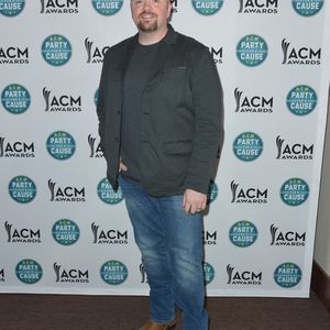 945980092.jpg 945980092.jpg