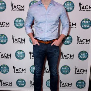 945990992.jpg 945990992.jpg