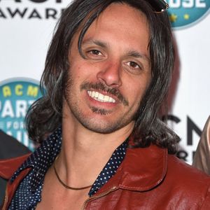 946006150.jpg 946006150.jpg