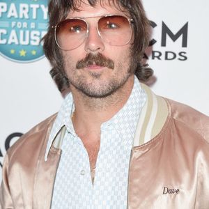 946007834.jpg 946007834.jpg