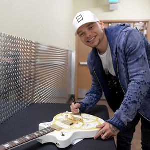 946026370.jpg 946026370.jpg