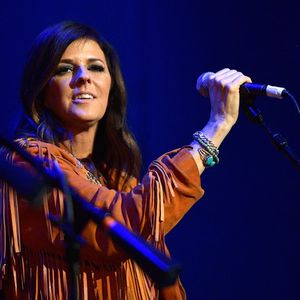 946049318.jpg 946049318.jpg