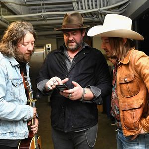 946099608.jpg 946099608.jpg