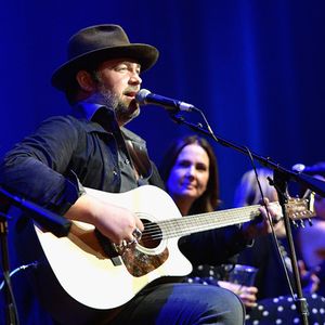 946099682.jpg 946099682.jpg