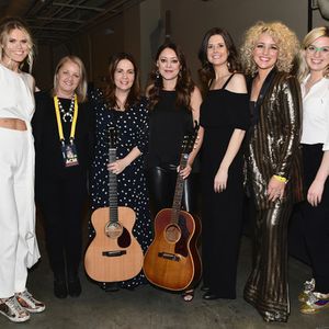 946099834.jpg 946099834.jpg