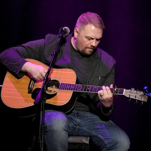 946100602.jpg 946100602.jpg