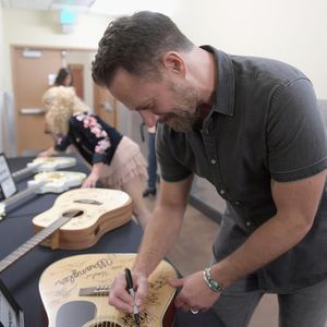 946100634.jpg 946100634.jpg