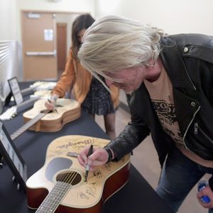 946100640.jpg 946100640.jpg