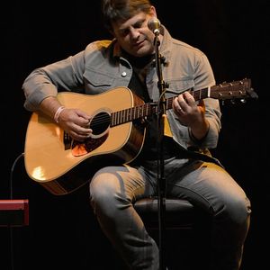 946103372.jpg 946103372.jpg