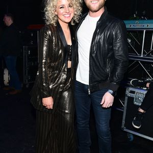 946103948.jpg 946103948.jpg