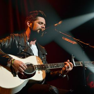 946104396.jpg 946104396.jpg