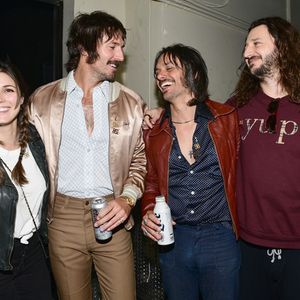 946104498.jpg 946104498.jpg