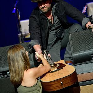 946104570.jpg 946104570.jpg