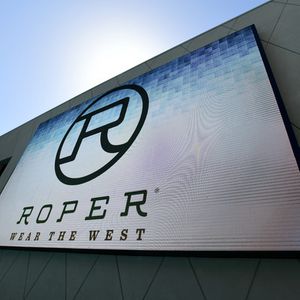 946293400.jpg 946293400.jpg