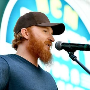 946325676.jpg 946325676.jpg