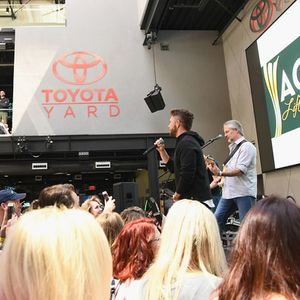 946326484.jpg 946326484.jpg