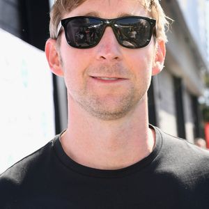 946331870.jpg 946331870.jpg