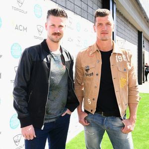 946333278.jpg 946333278.jpg