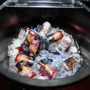 946333530.jpg 946333530.jpg