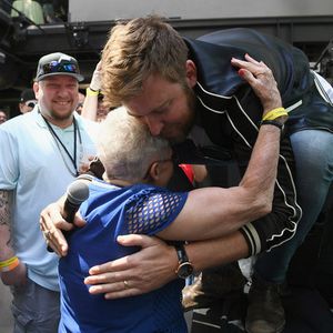 946333730.jpg 946333730.jpg