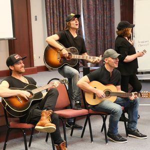 974413760.jpg 974413760.jpg