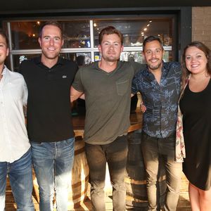 974993870.jpg 974993870.jpg