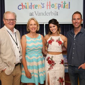 975539076.jpg 975539076.jpg