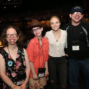 975838878.jpg 975838878.jpg