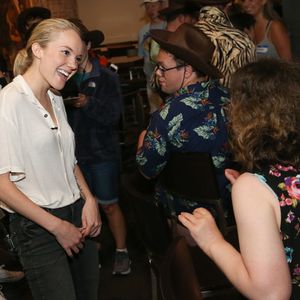 975838898.jpg 975838898.jpg