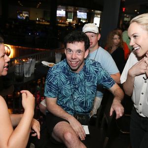 975838918.jpg 975838918.jpg