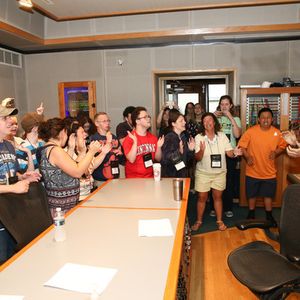 979453936.jpg 979453936.jpg