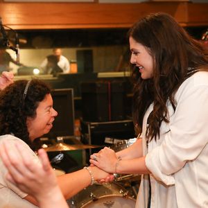 979453972.jpg 979453972.jpg