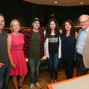 979454098.jpg 979454098.jpg