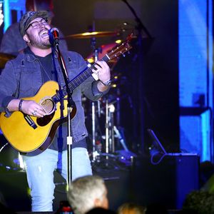 1140899004.jpg 1140899004.jpg