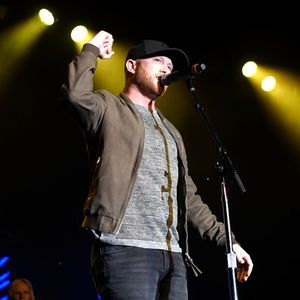 1140908129.jpg 1140908129.jpg