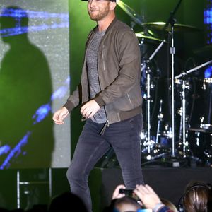 1140909169.jpg 1140909169.jpg