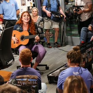 1155960464.jpg 1155960464.jpg