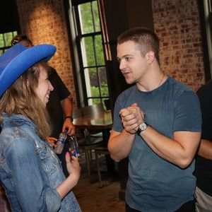 1156003191.jpg 1156003191.jpg