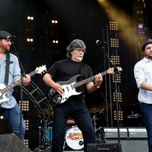 470125952.jpg 470125952.jpg