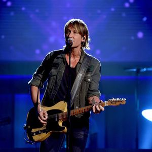 598002596.jpg 598002596.jpg