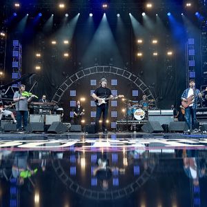 470126108.jpg 470126108.jpg