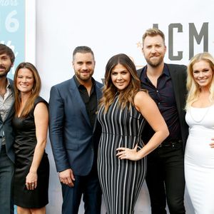 597997426.jpg 597997426.jpg