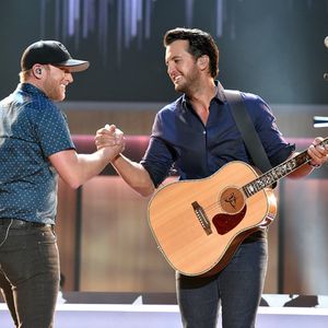 598009740.jpg 598009740.jpg