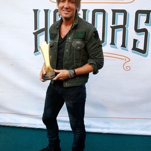 597999266.jpg 597999266.jpg