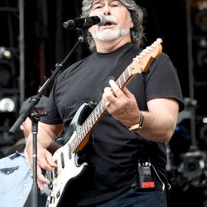 470125940.jpg 470125940.jpg