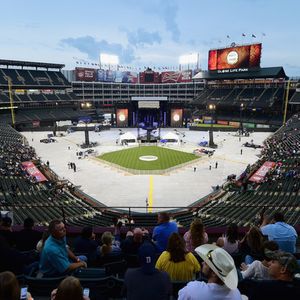 470139704.jpg 470139704.jpg