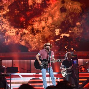 598002050.jpg 598002050.jpg