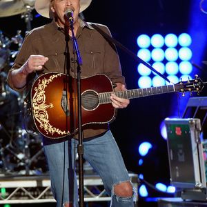 470299530.jpg 470299530.jpg