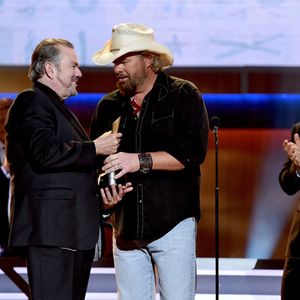 598008406.jpg 598008406.jpg